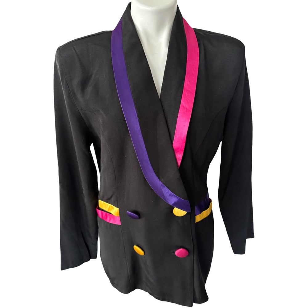 VINTAGE STATEMENT BLAZER - Picture 3 of 12